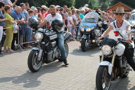 Korowód XX Wiślaczka Country